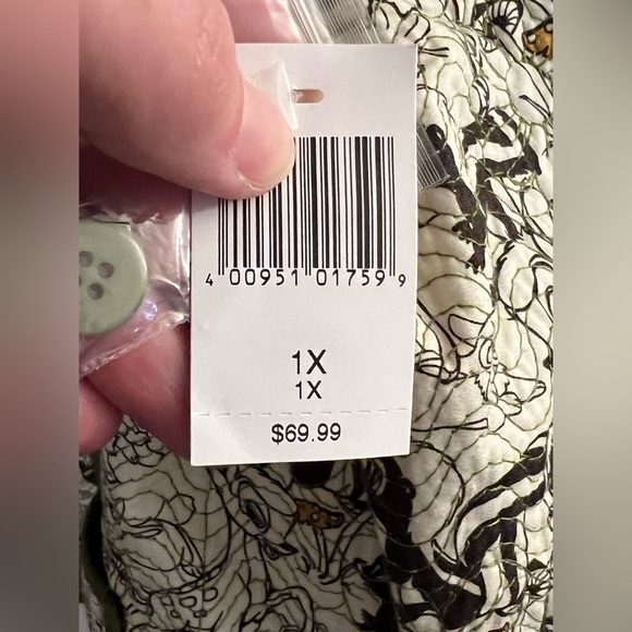 Disney Black and White Patterned Jacket with Green Trim - Picture 7 of 9